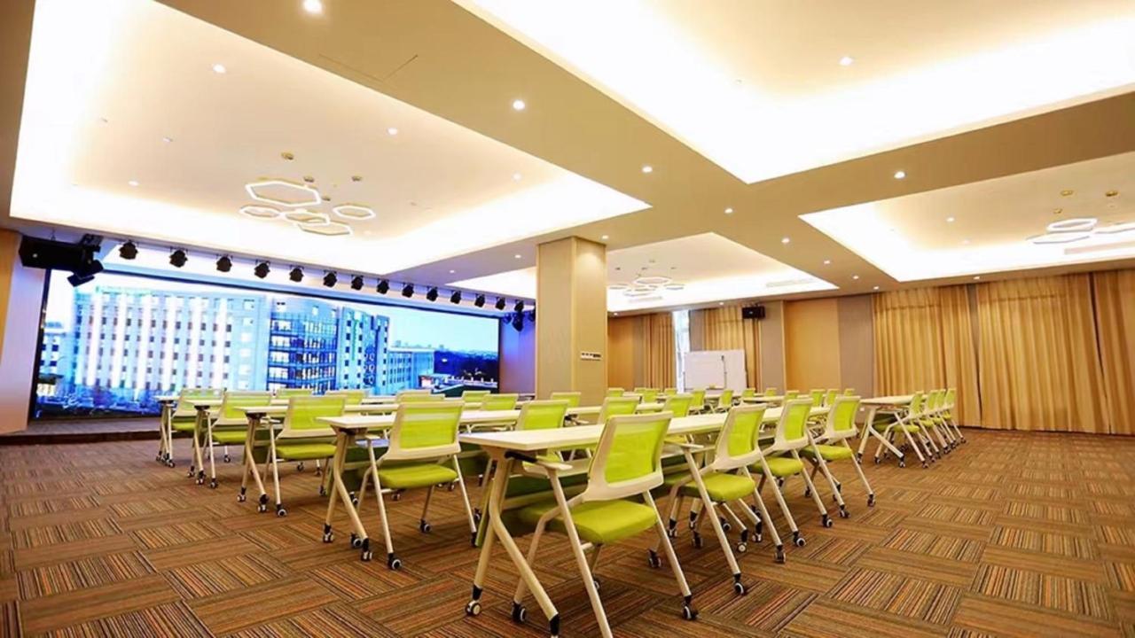 Holiday Inn Shanghai Dishui Lake By Ihg Nanhui Zewnętrze zdjęcie