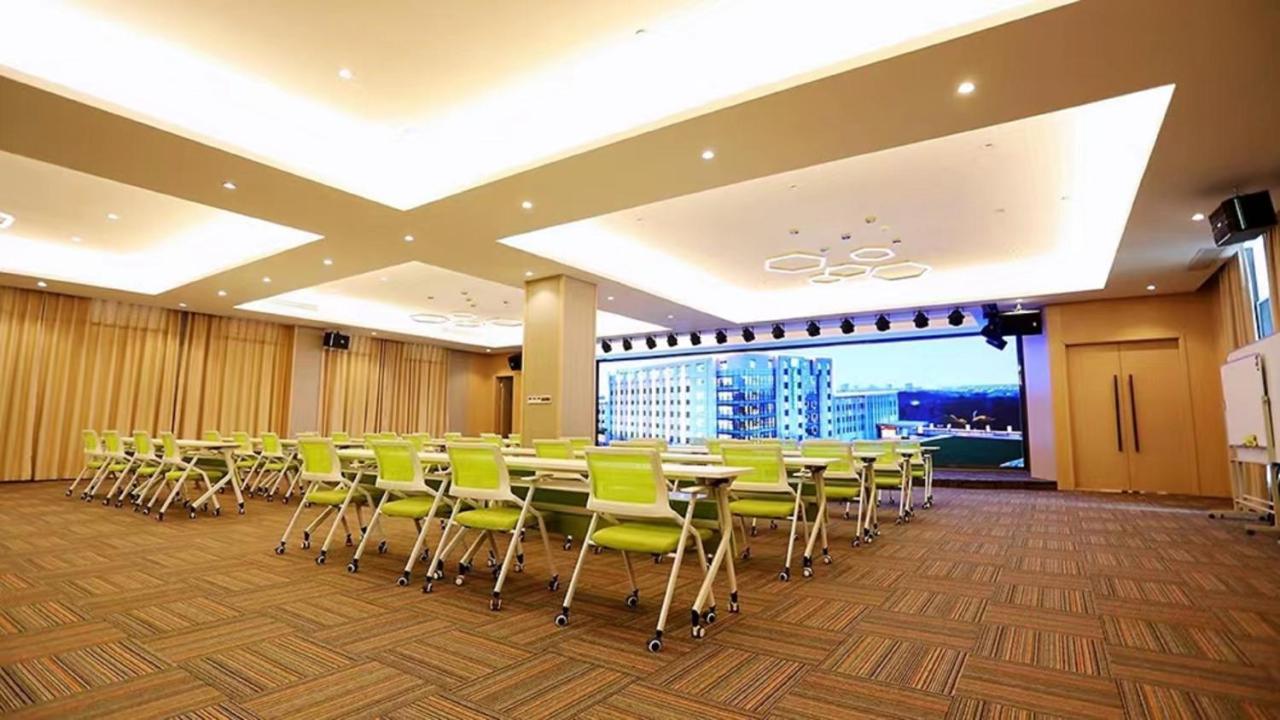 Holiday Inn Shanghai Dishui Lake By Ihg Nanhui Zewnętrze zdjęcie