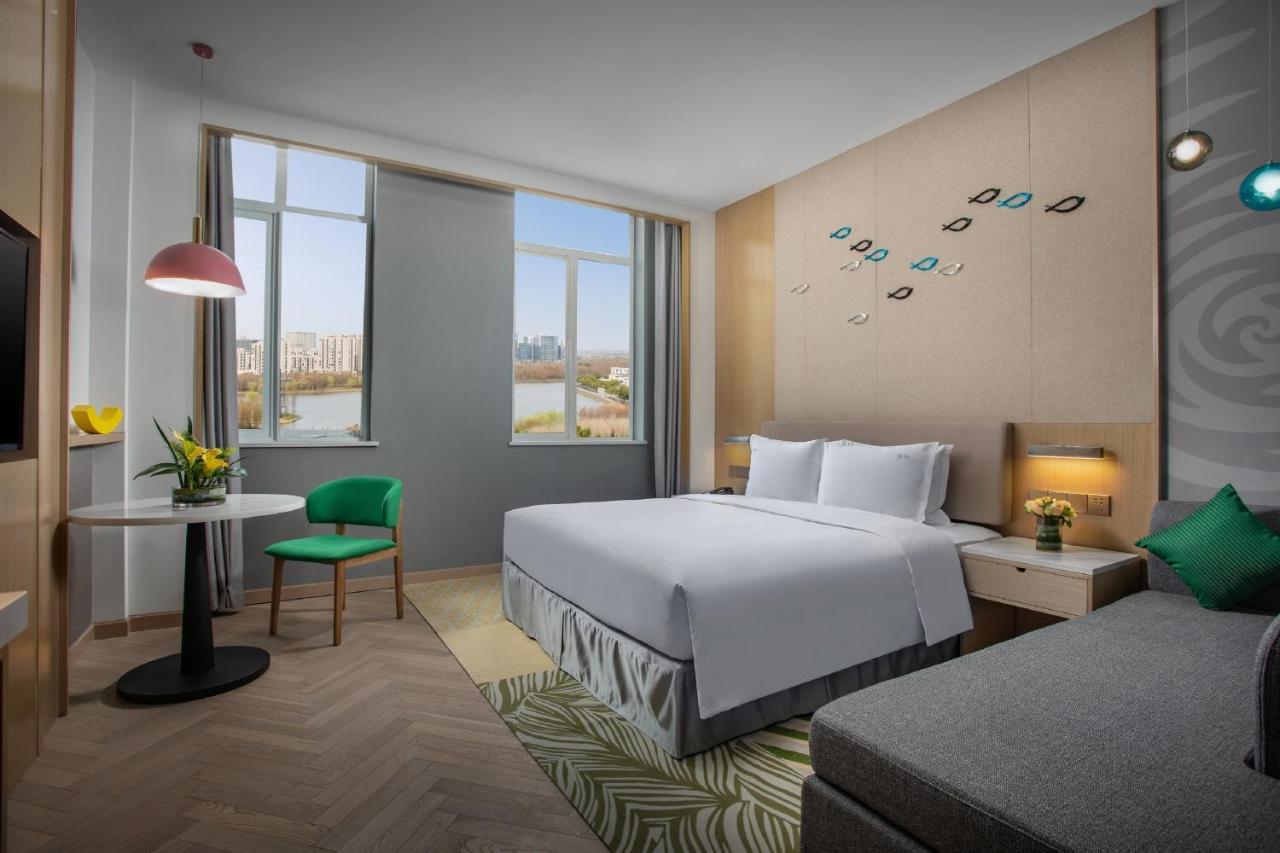 Holiday Inn Shanghai Dishui Lake By Ihg Nanhui Zewnętrze zdjęcie